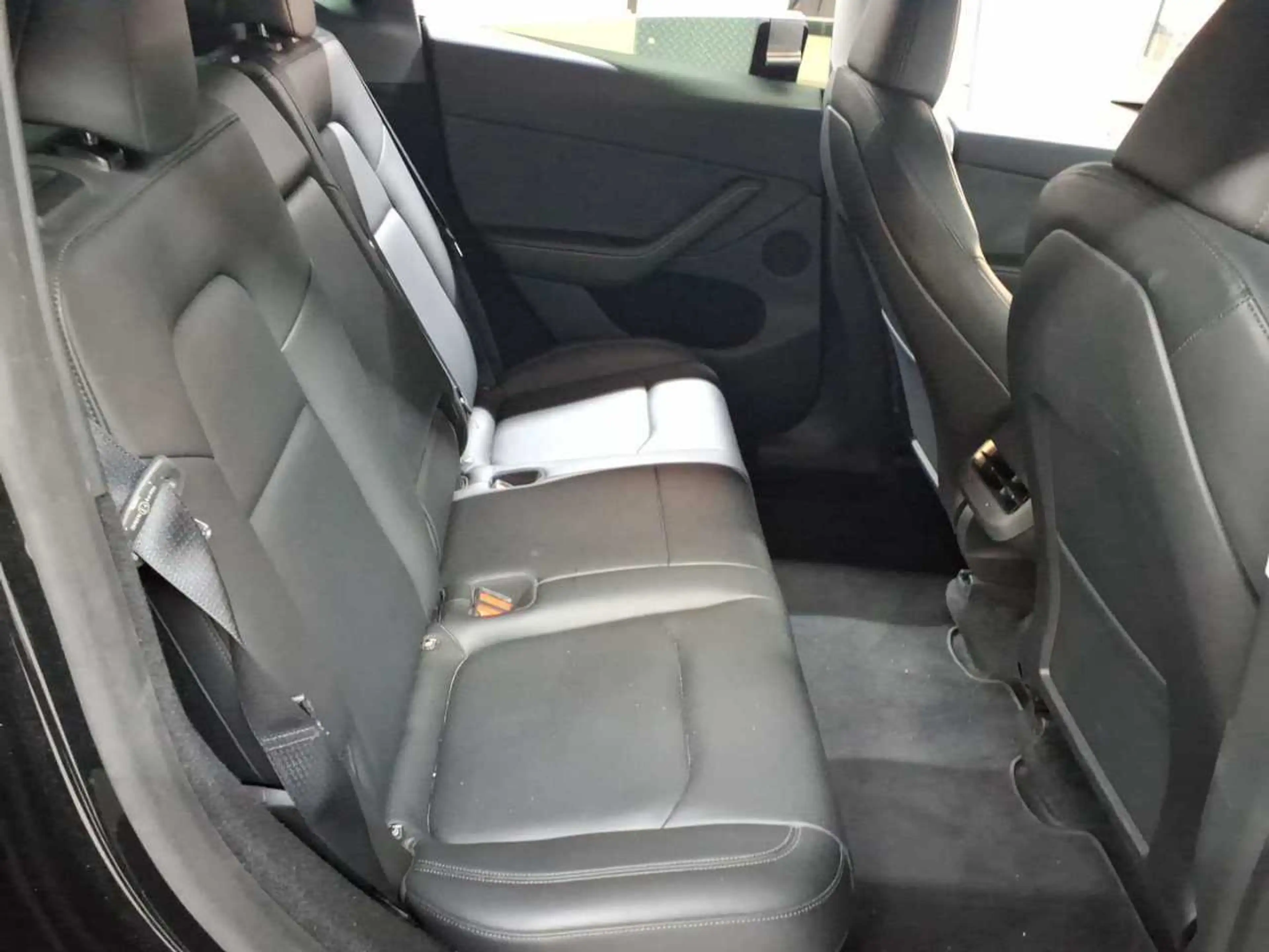Tesla Model Y Model Y Long Range AWD enh. Autopilot — photo 14