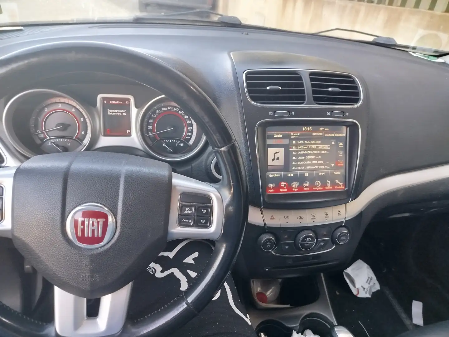 Fiat Freemont Freemont Diesel 2.0 Multijet Allrad Lounge Grau - 2