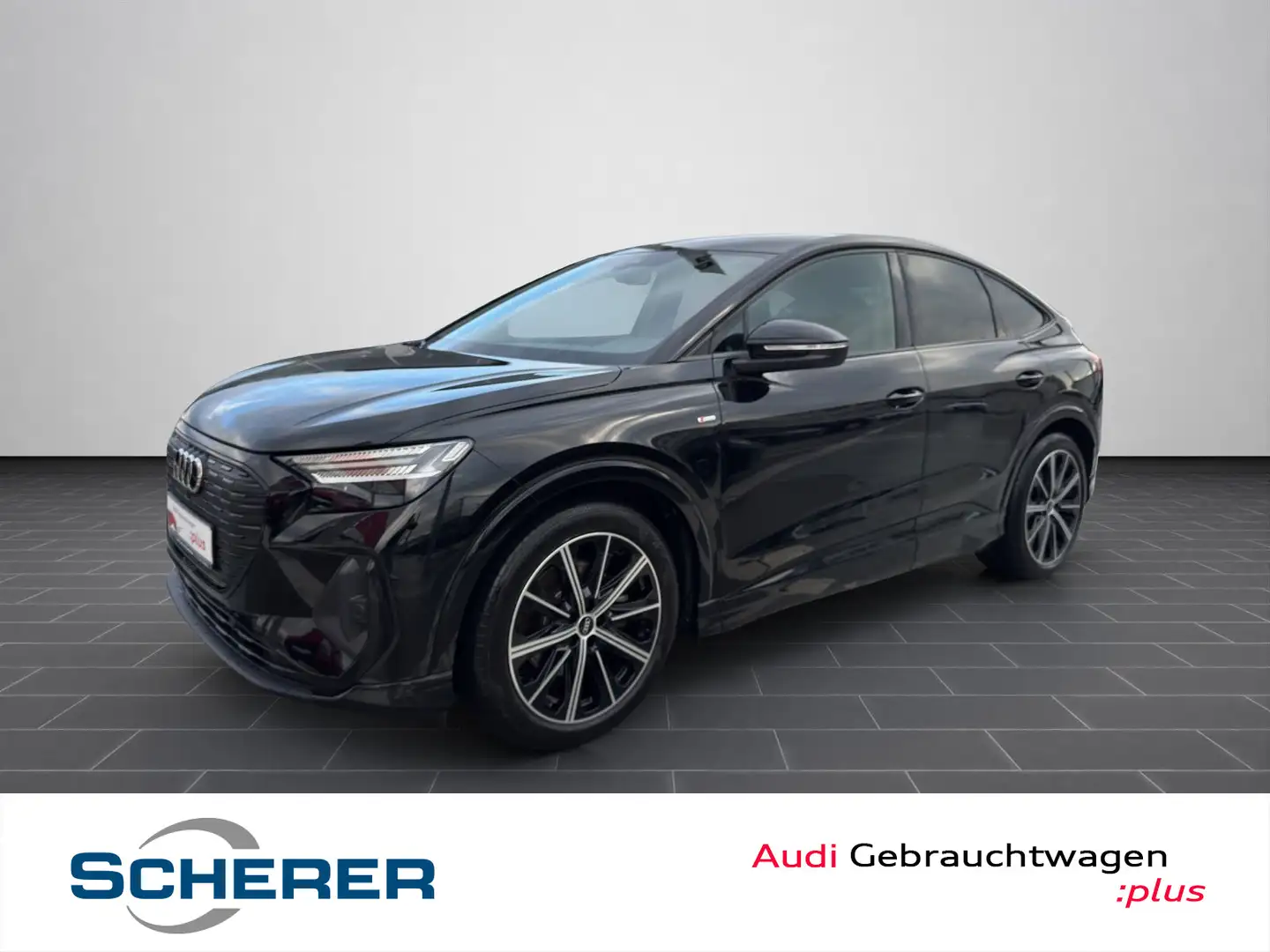Audi Q4 e-tron 35 e-tron S LINE NAVI PLUS M Schwarz - 1