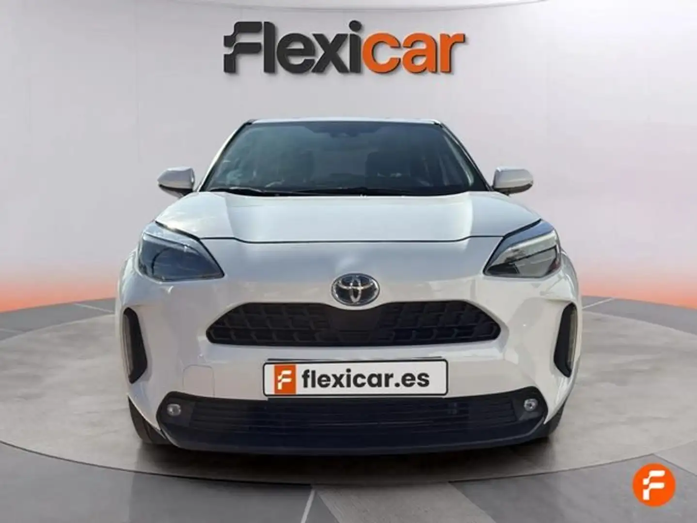 Toyota Yaris Cross 120H Active Tech Blanc - 2