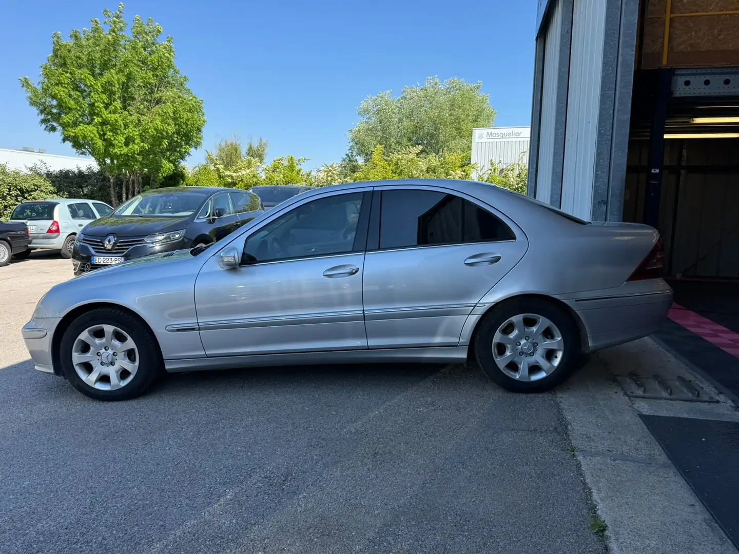 Mercedes-Benz Elégance A Šedá - 2