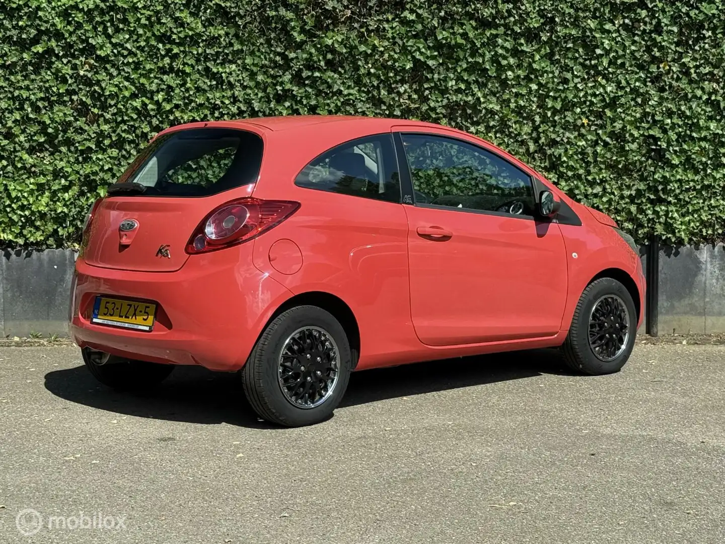 Ford Ka/Ka+ 1.2 Cool&Sound | Airco | NAP Rood - 2