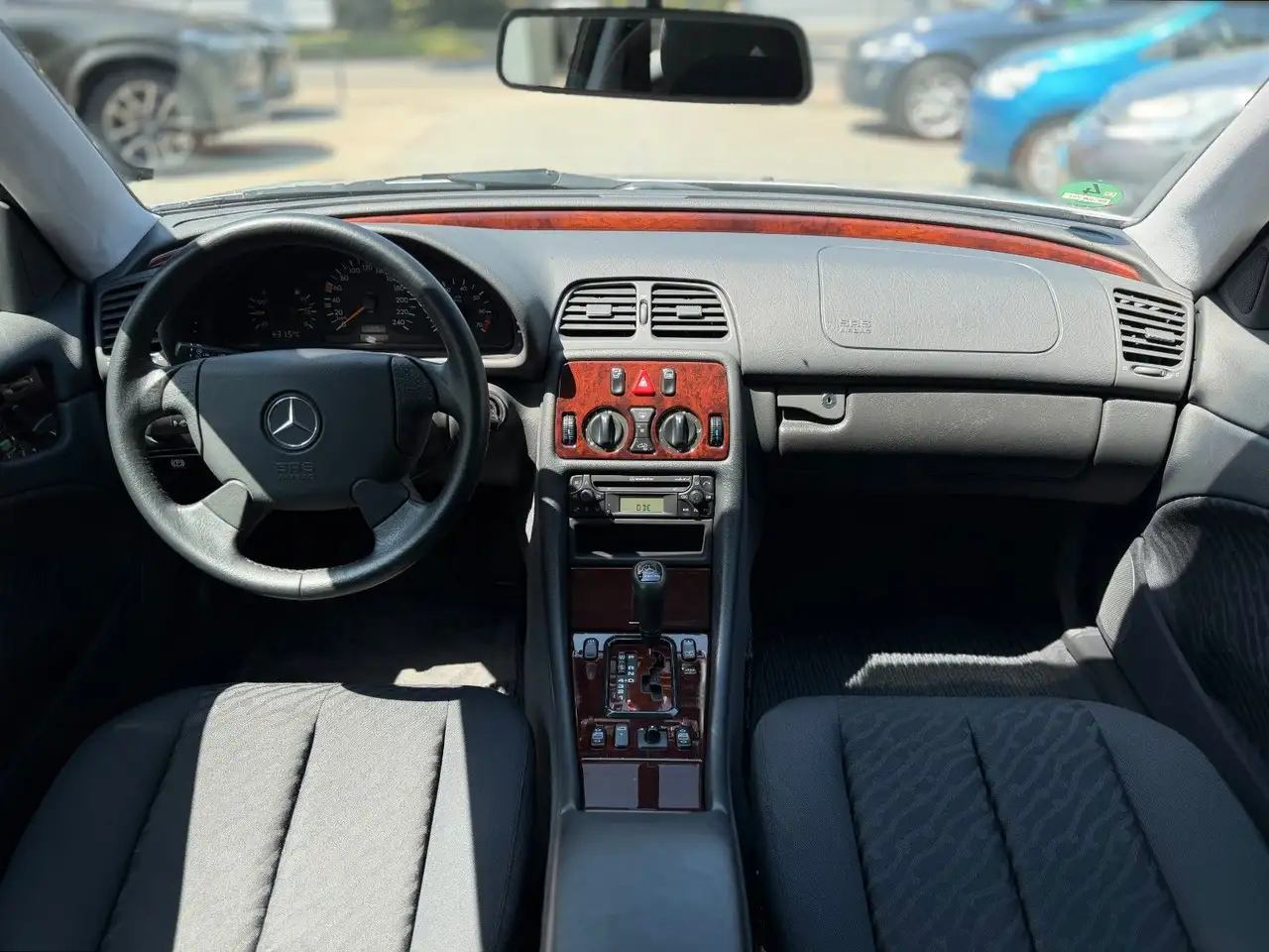 Mercedes-Benz CLK 200 ELEGANCE 1.HAND*AHK*MEMORY*KLIMA, foto 12