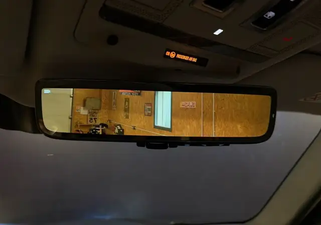 Land Rover Defender view 14