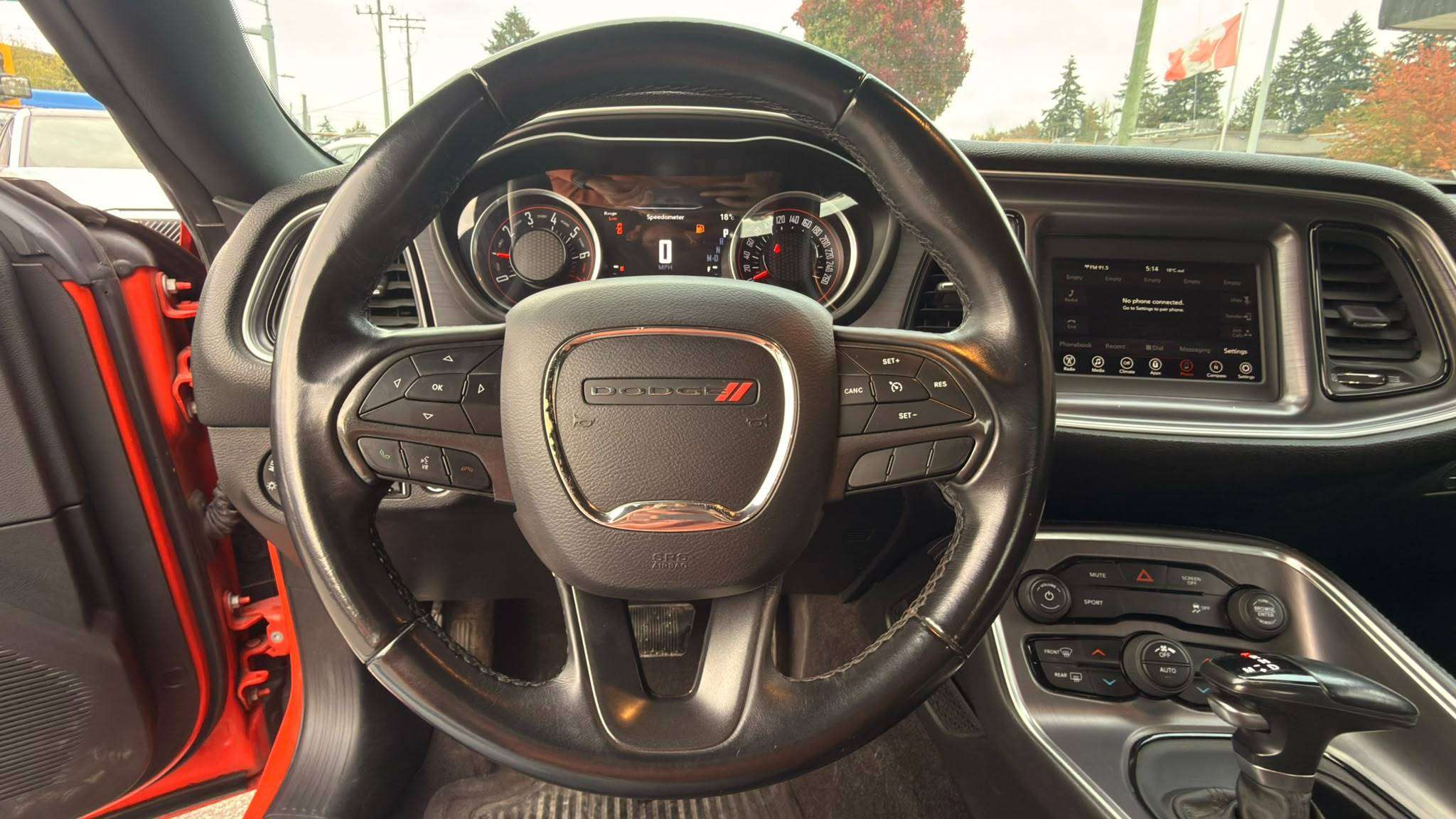 2018 Dodge Challenger — view 13