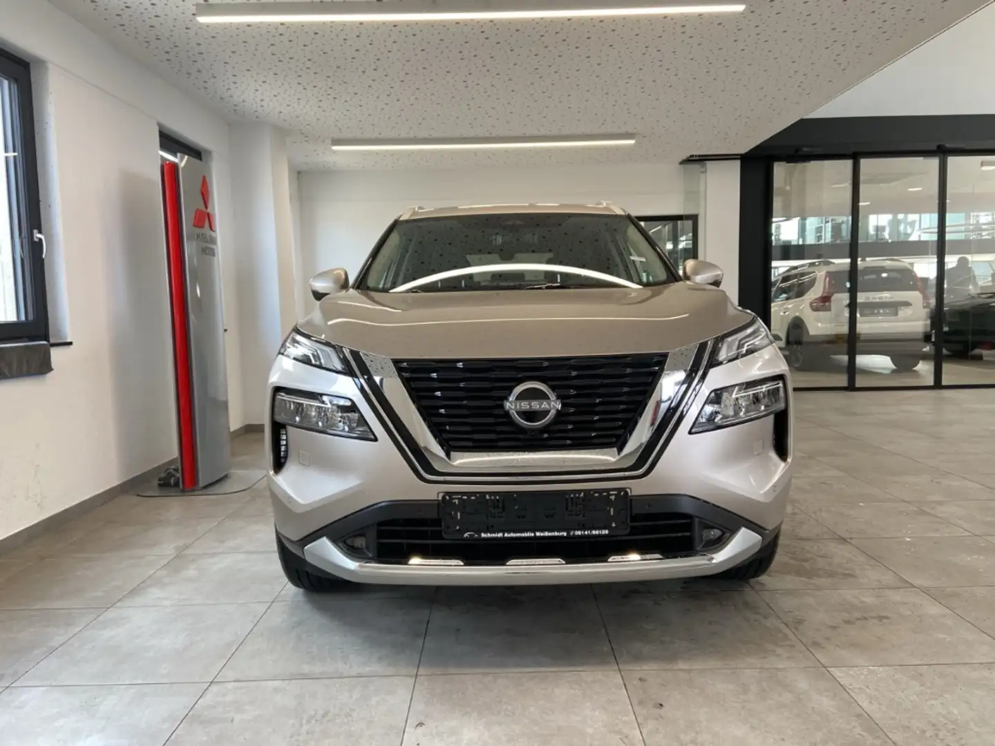 Nissan X-Trail 1.5 VC-T MHEV Tekna Facelift Kam360 Pano Beige - 2