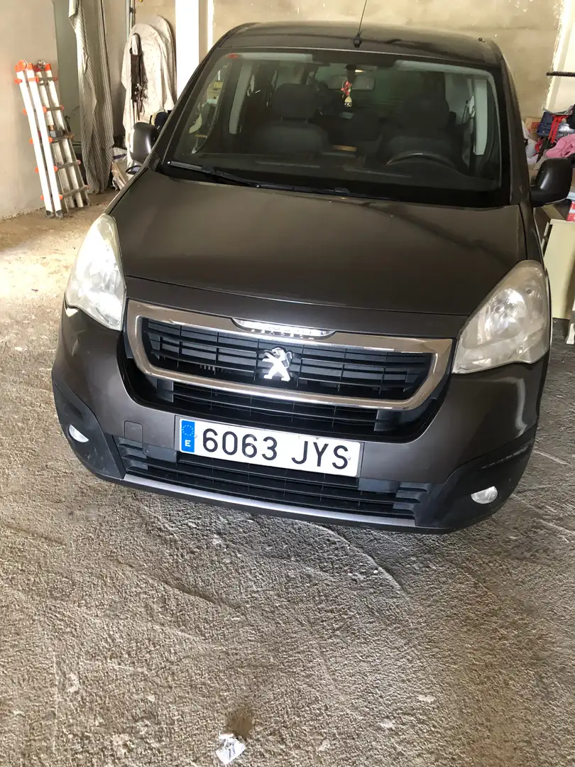 Peugeot Partner Partner Tepee 1.6BlueHDI Adventure Ed. 100 Adventure Ed. Gris - 1