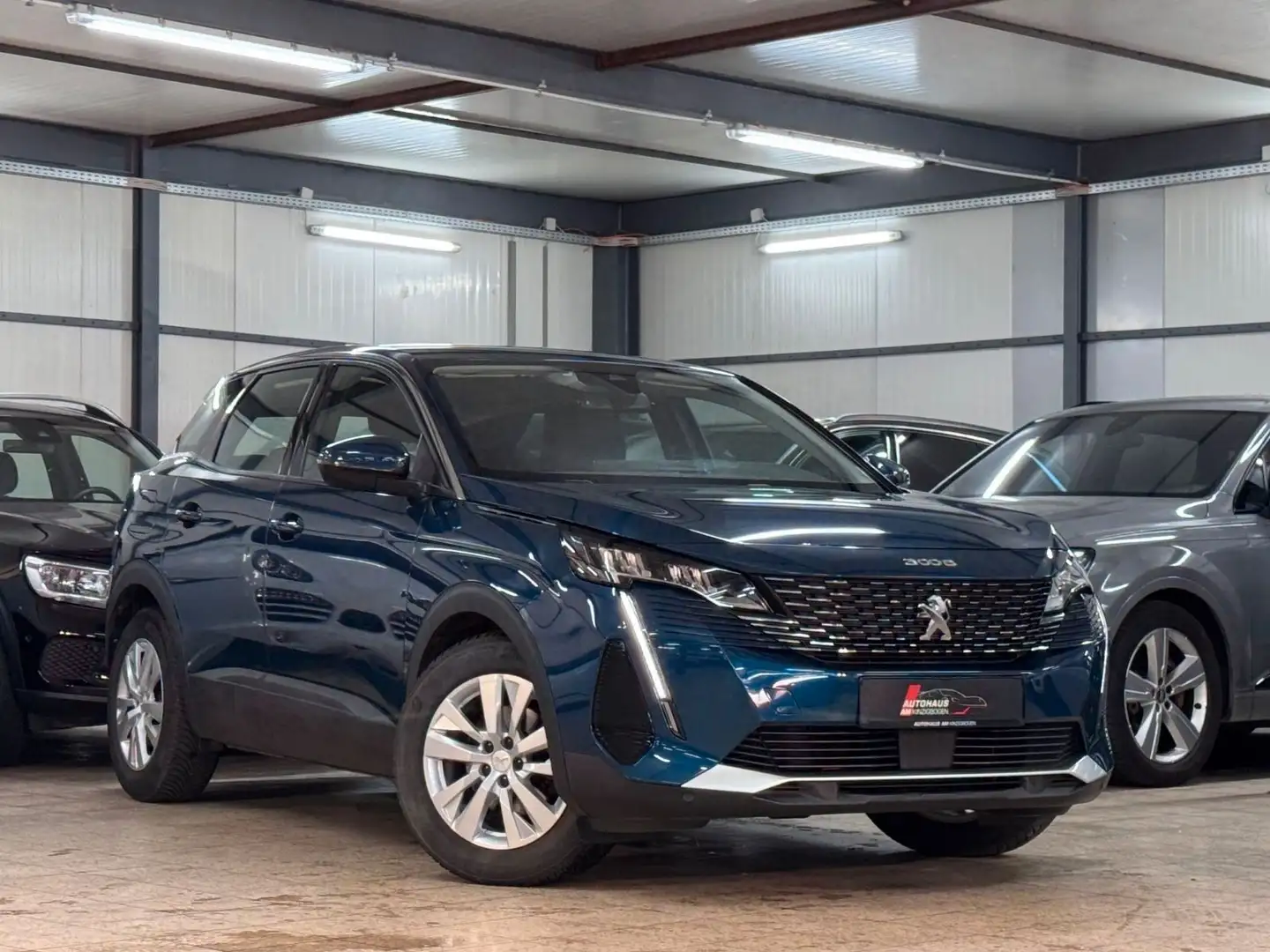 Peugeot 3008 ACTIVE BUSINESS*CARPLAY*LANE*VIRTUAL*1.HAND Blau - 1