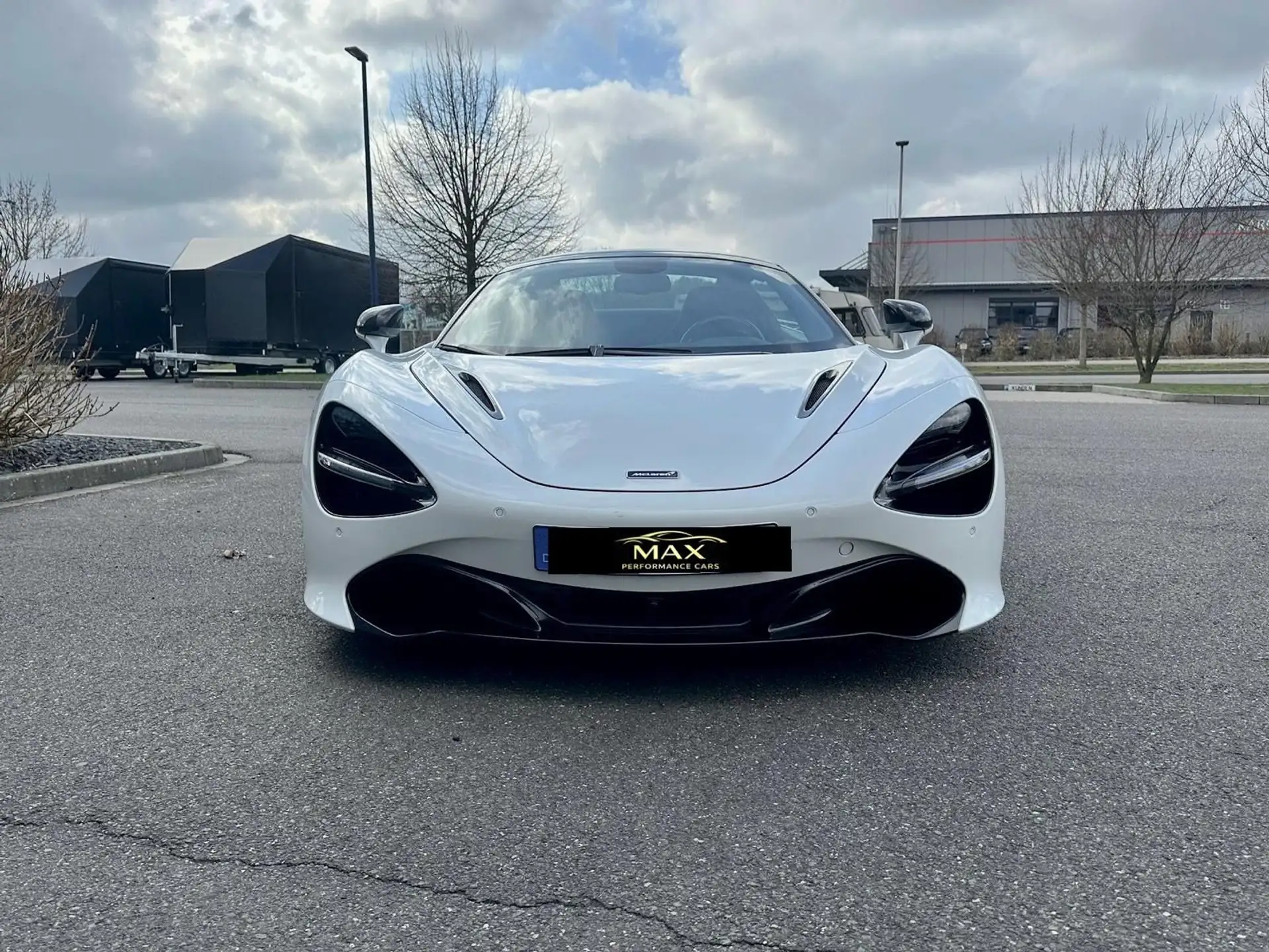 맥라렌 720S 720 Sport Spider 2023 흰색 사진 3