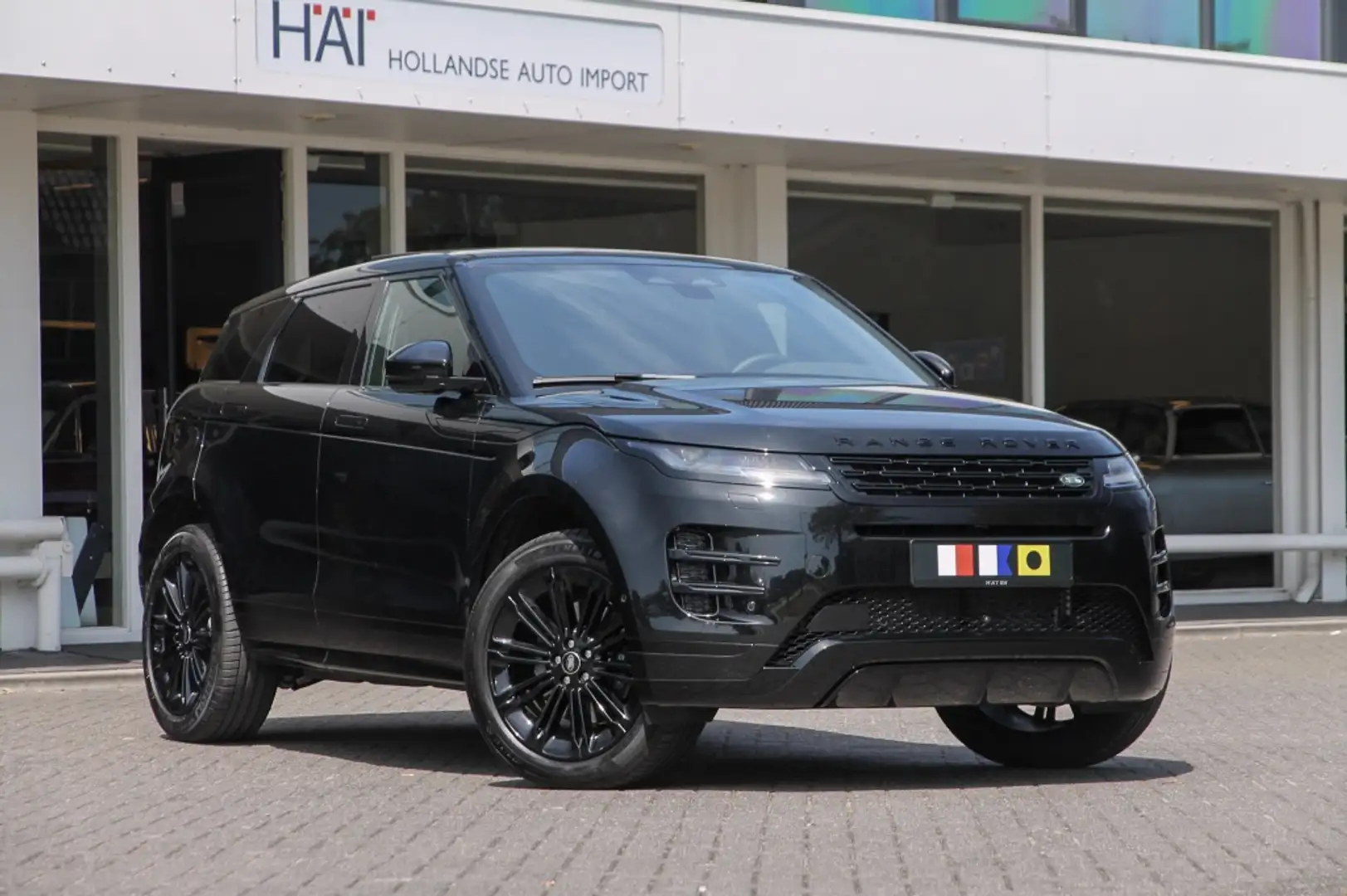 Land Rover Range Rover Evoque P270e AWD Dynamic SE I Pano I ACC I 5 Jaar garanti Zwart - 1