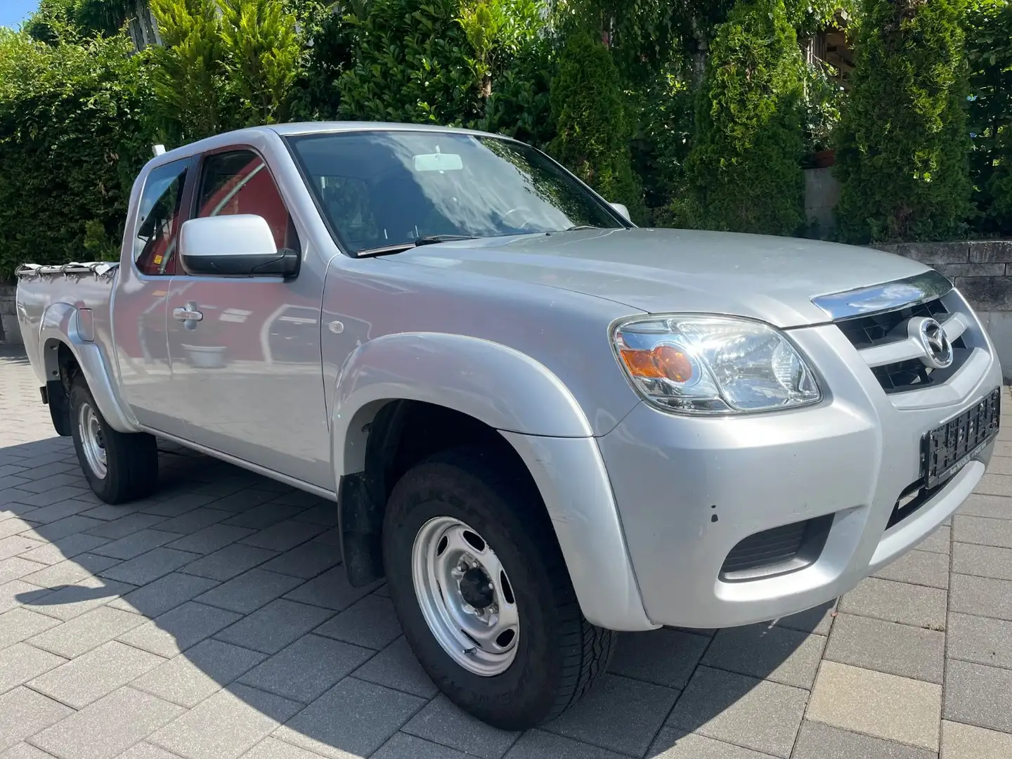 Mazda BT-50 L-Cab  2.5 TD 4WD Midlands Argent - 1
