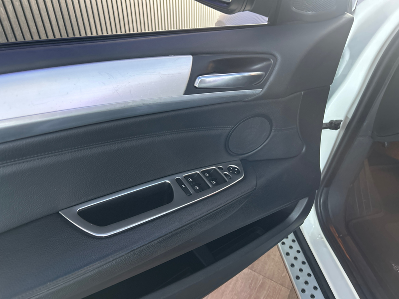 BMW X6 XDrive50i Executive Full Options. youngtimer. hele — photo 10