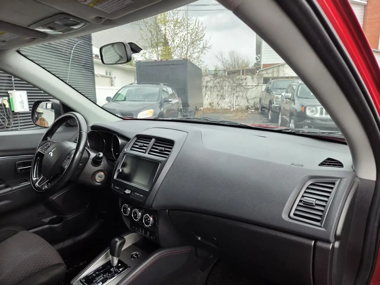 Mitsubishi RVR снимка Mitsubishi RVR
