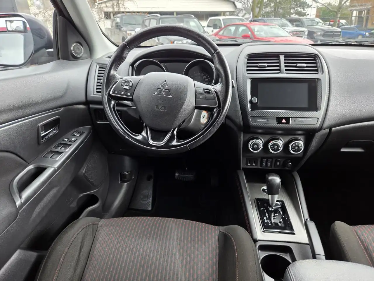 Mitsubishi RVR снимка Mitsubishi RVR