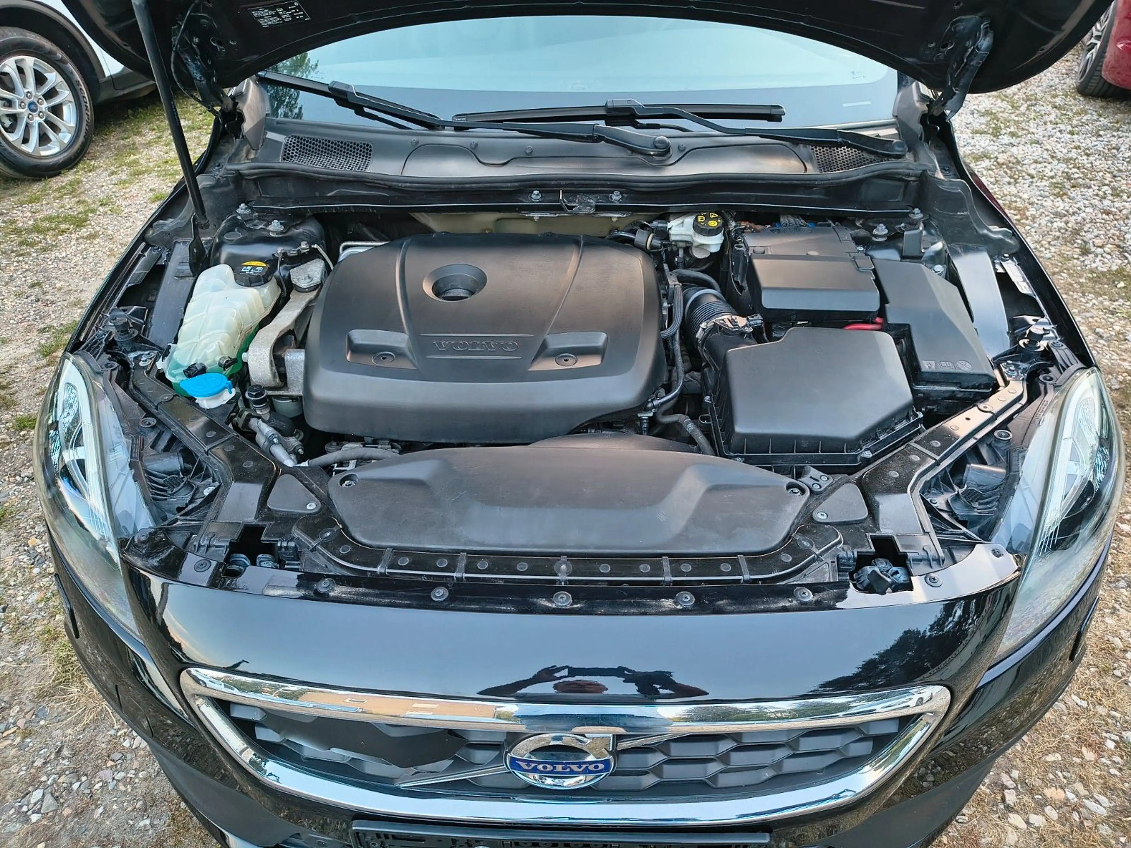 Volvo V40 Cross Country 2.0 Ocean Race HK Kam. — photo 11