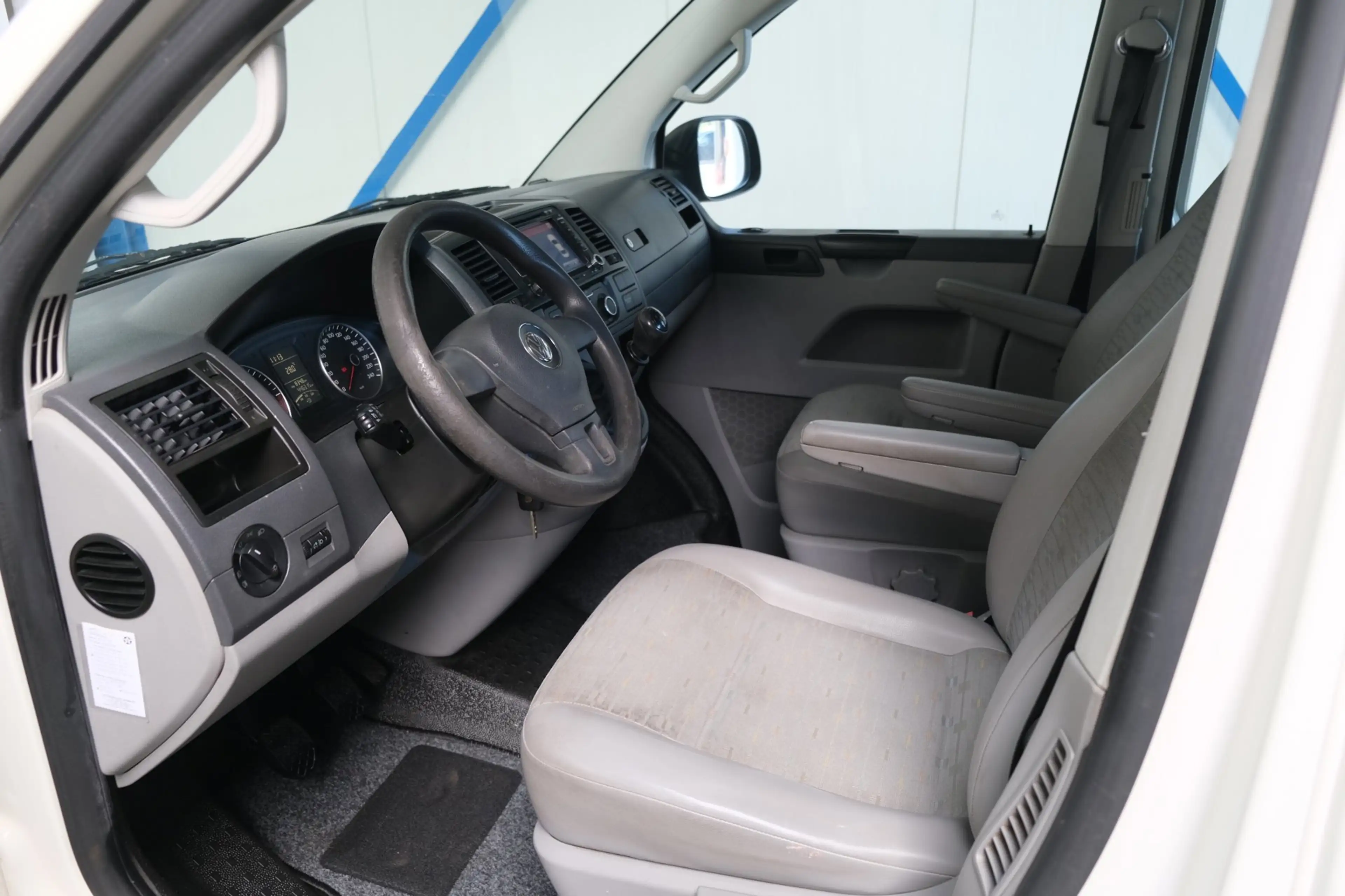 Volkswagen Transporter 2.0 TDI 140PK L2H1 DC Pick-up Export — photo 13
