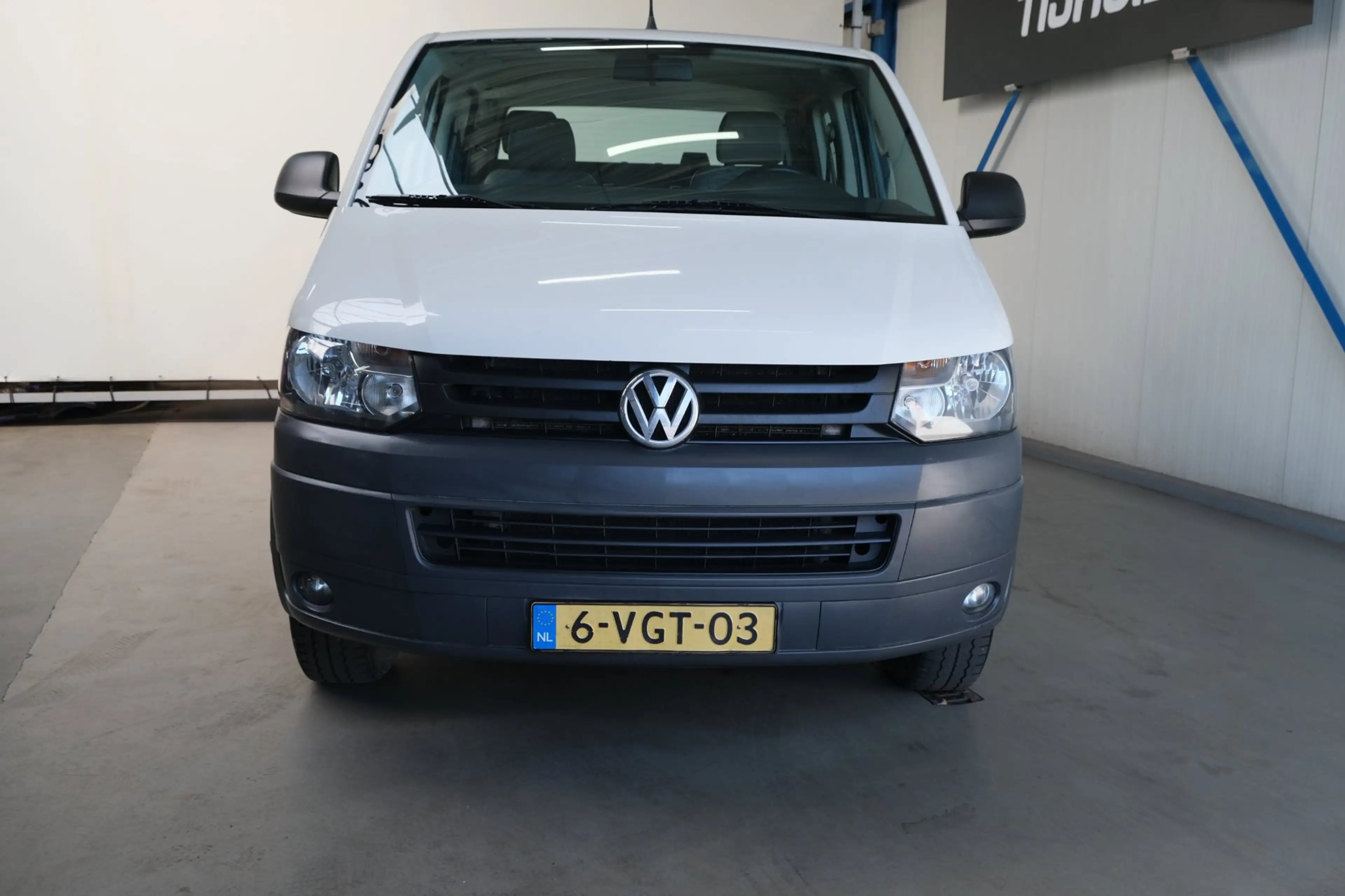 Volkswagen Transporter 2.0 TDI 140PK L2H1 DC Pick-up Export — photo 3