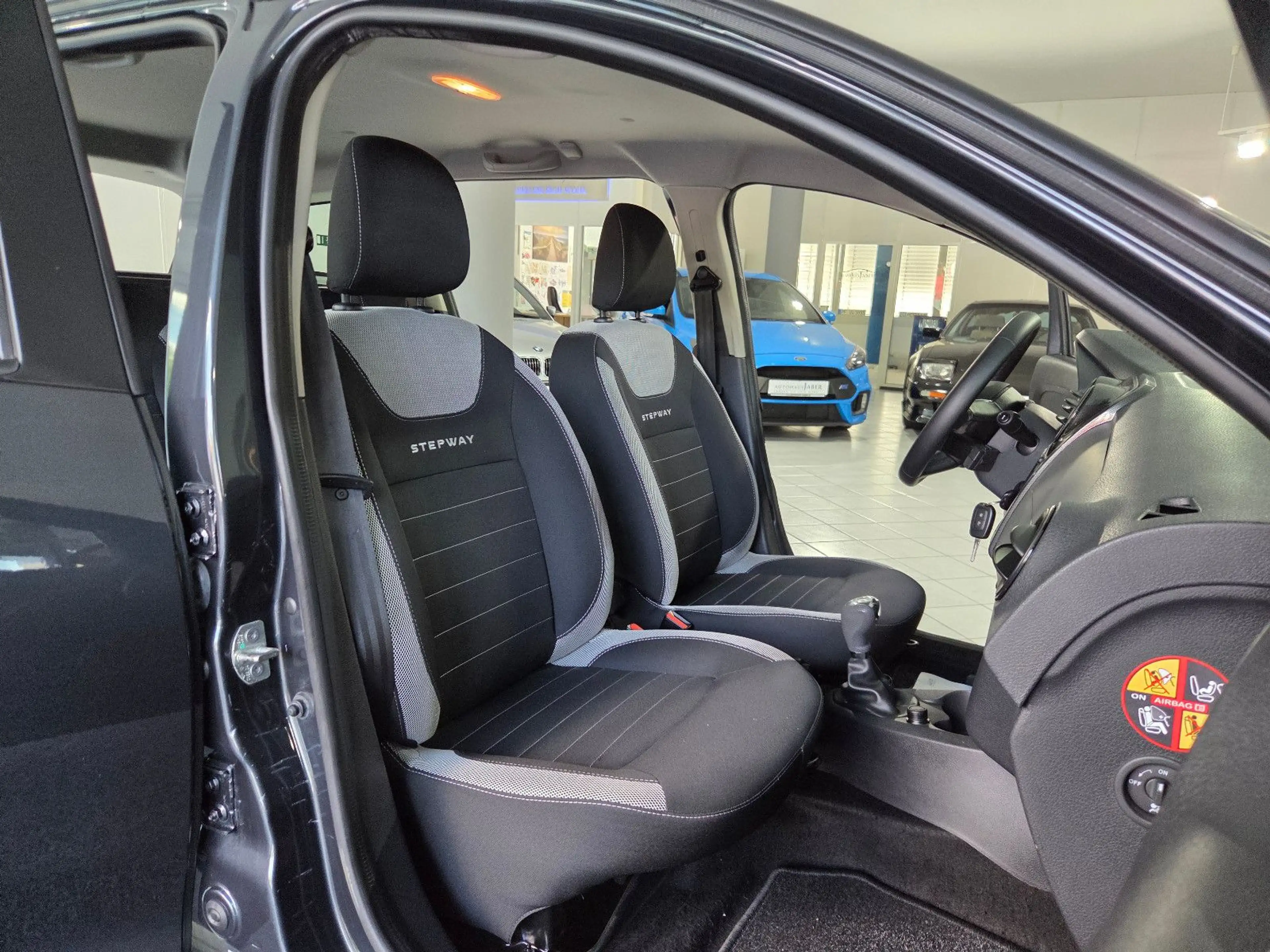 Dacia Logan Stepway KAMERA AUTOMATIK KLIMA NAVI — photo 12