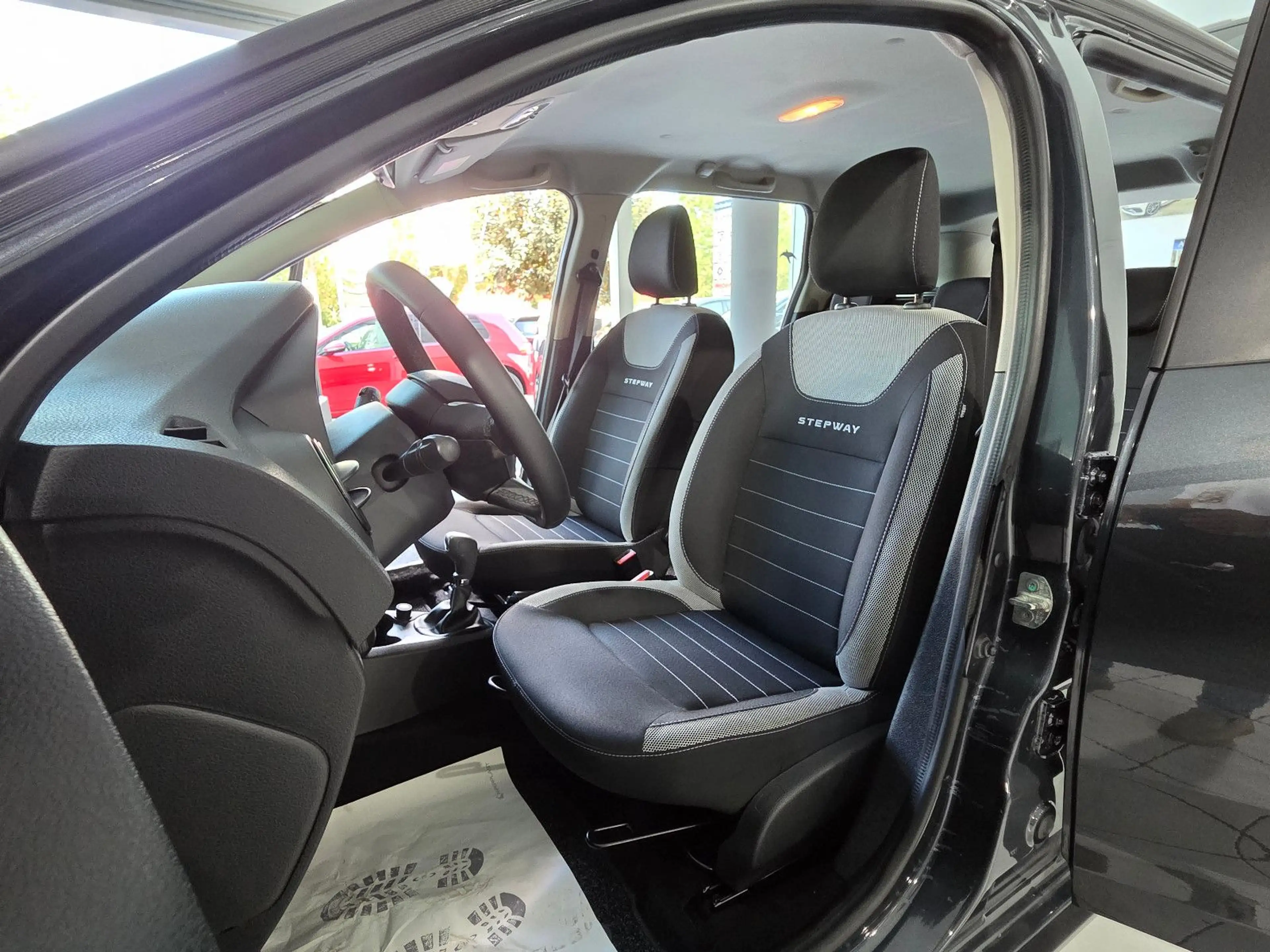 Dacia Logan Stepway KAMERA AUTOMATIK KLIMA NAVI — photo 9