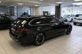 BMW 520 d Touring xDrive *Luxury Line*PanSD*AHK*ACC Zwart - thumbnail 2