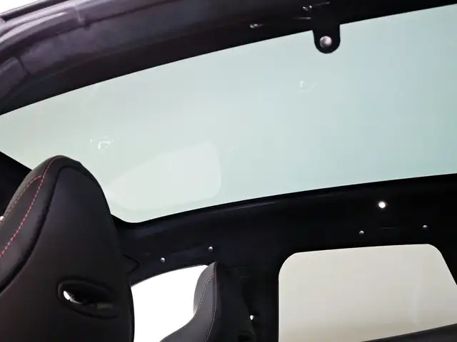 Aston Martin DBX view 15