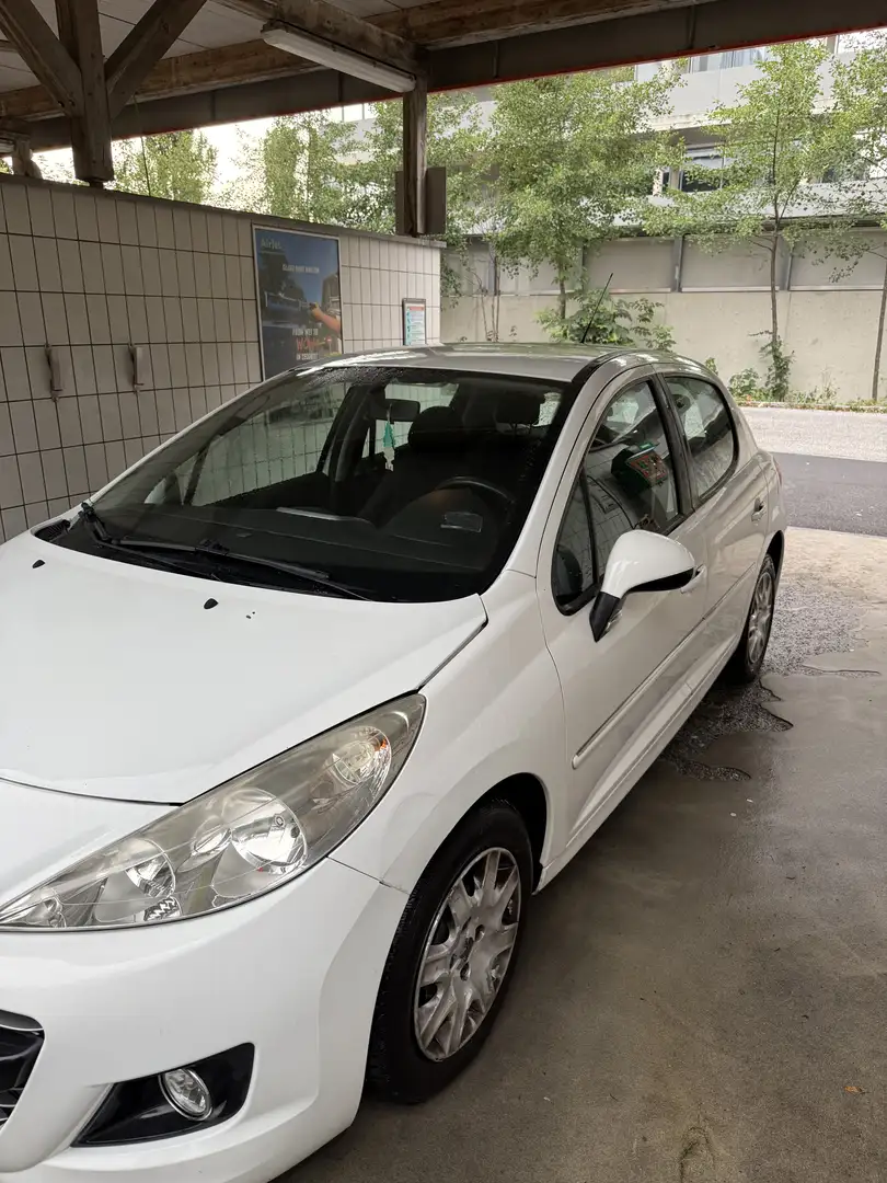 Peugeot 207 SW Active 1,4 16V VTi 100 - 2