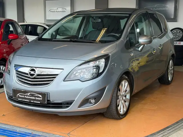 Opel Meriva B Innovation Automatik / 1. Hand / Klima