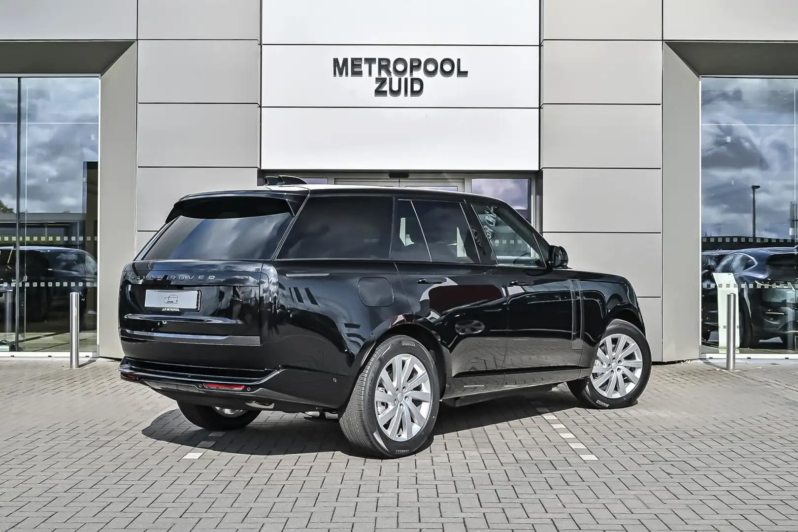 Land Rover Range Rover SWB P460e SE AWD Auto. 25MY Zwart - 2