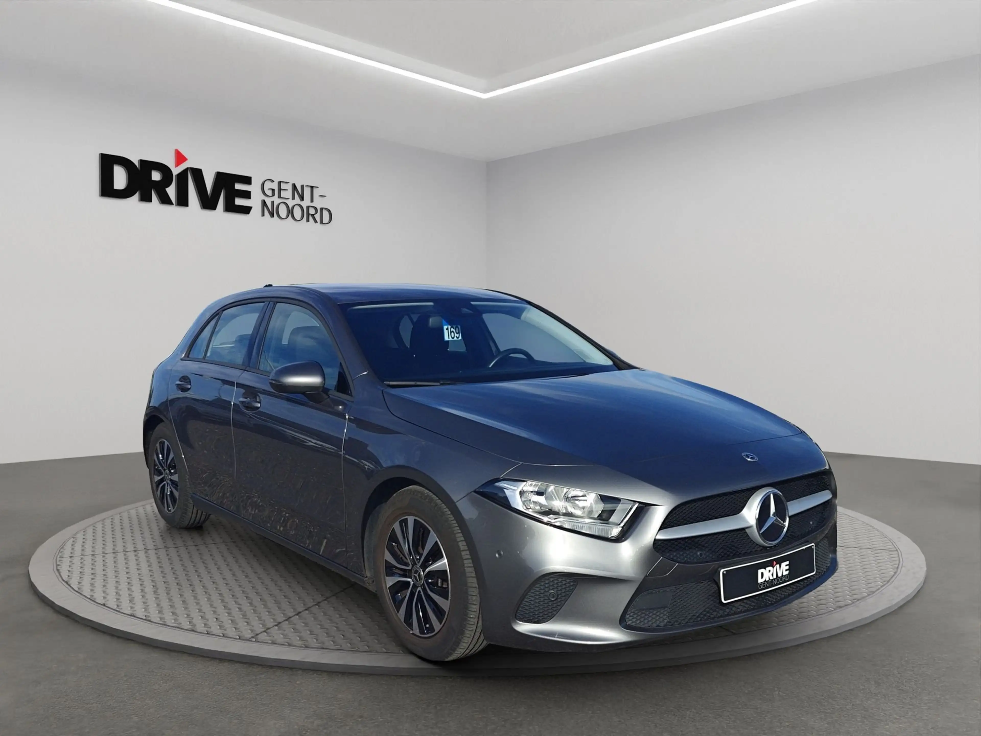 Mercedes-Benz A 180 180 *Camera/PDC/GPS/Alu* — photo 7