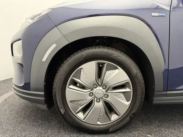 Hyundai Kona view 18