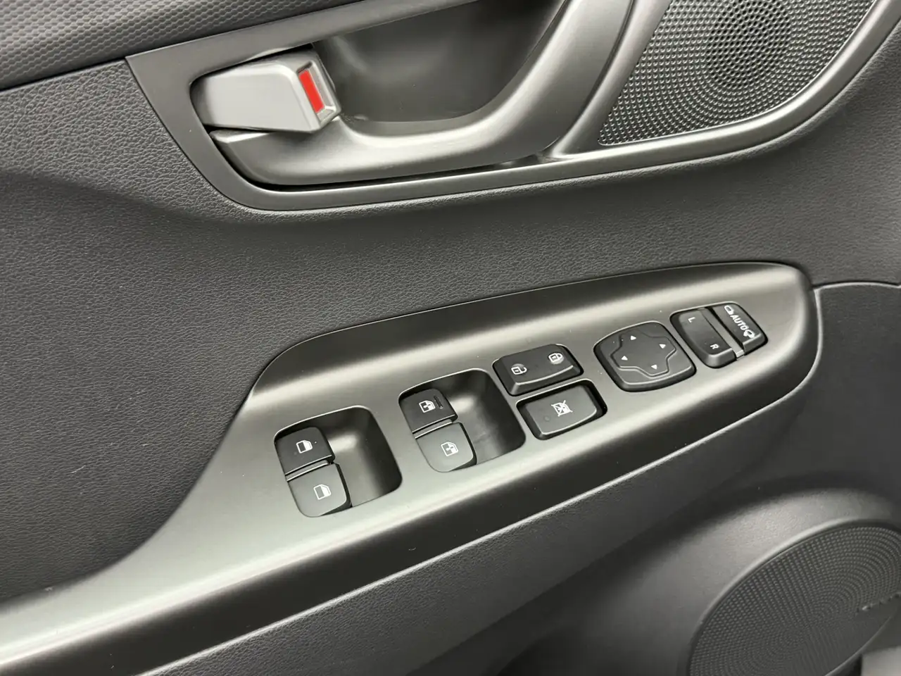 Hyundai Kona EV Fashion 64 kWh 3-Fase SOH 94,9% Warmtepomp, миниатюра 26