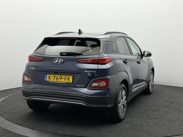 Hyundai Kona view 4