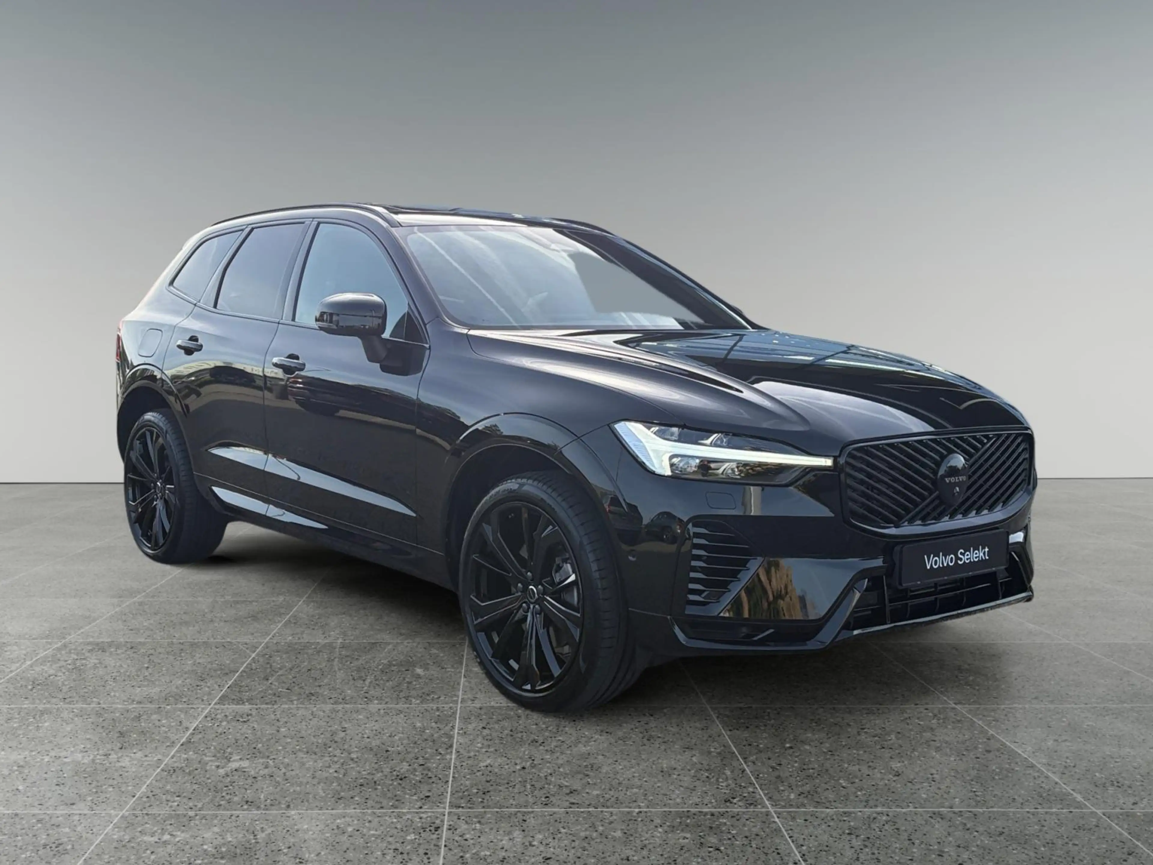 Volvo XC60 2.0 T6 Plug-in hybrid AWD Ultra Black Edition — photo 8
