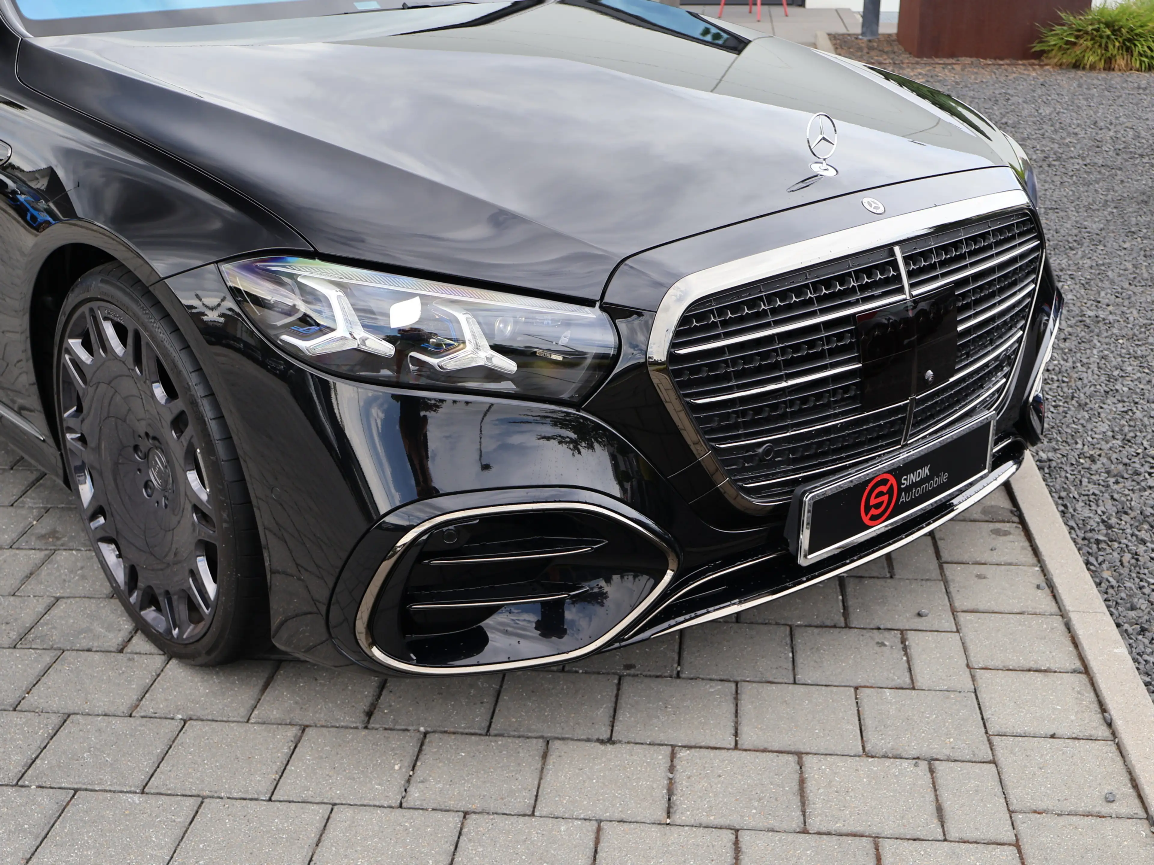 Mercedes-Benz S 580 e EQ Hybrid4M Lang AMG Pano-3D-TV-HeadUp — photo 5