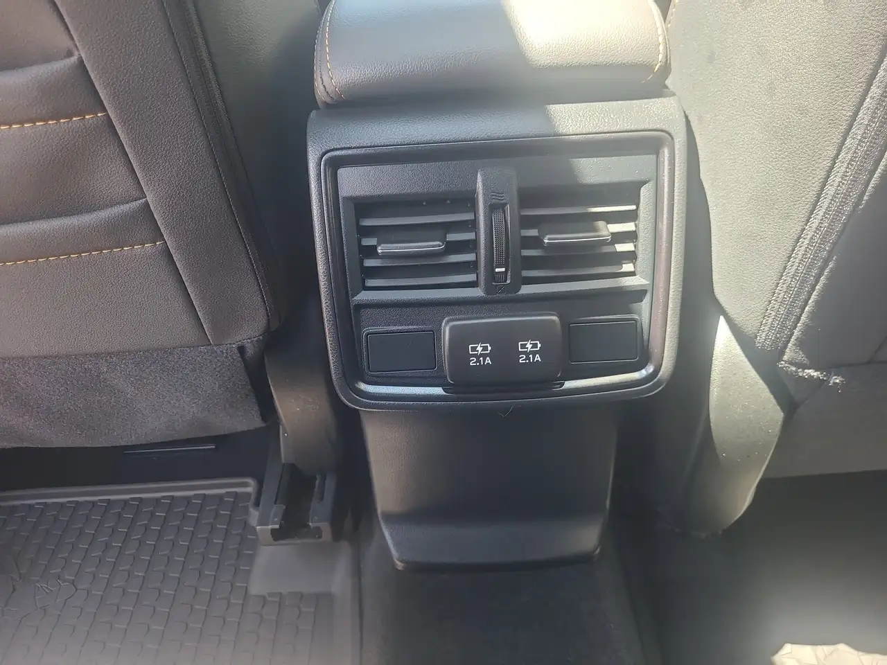 Subaru Forester снимка Subaru Forester