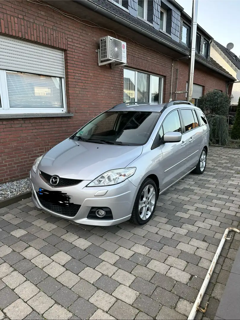 Mazda 5 2.0 Top Navi, Klimaa*, Rückfahrkamera… Šedá - 1