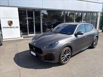 3.0 V6 Trofeo 530cv auto