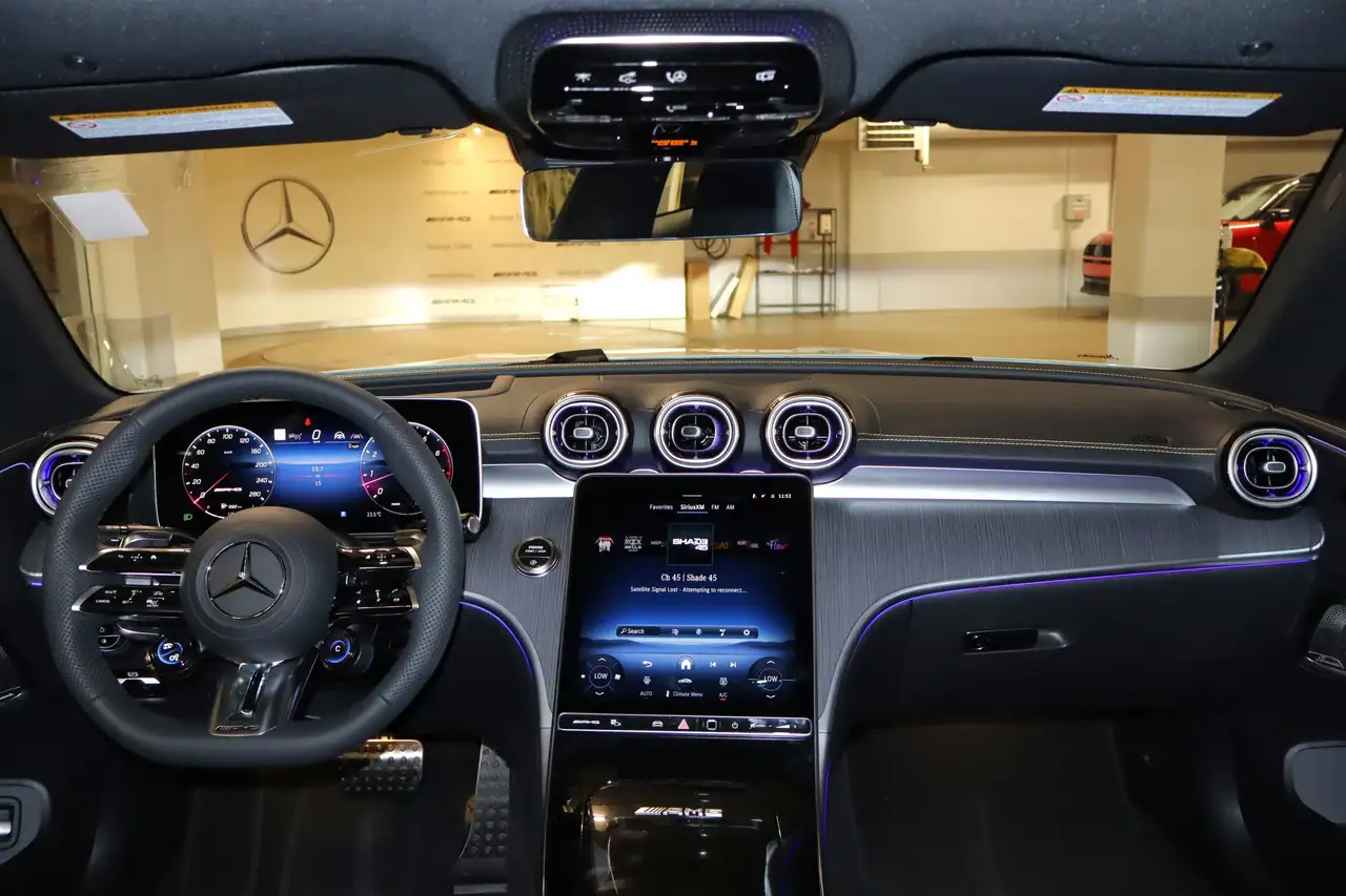 Mercedes-Benz CLE снимка Mercedes-Benz CLE