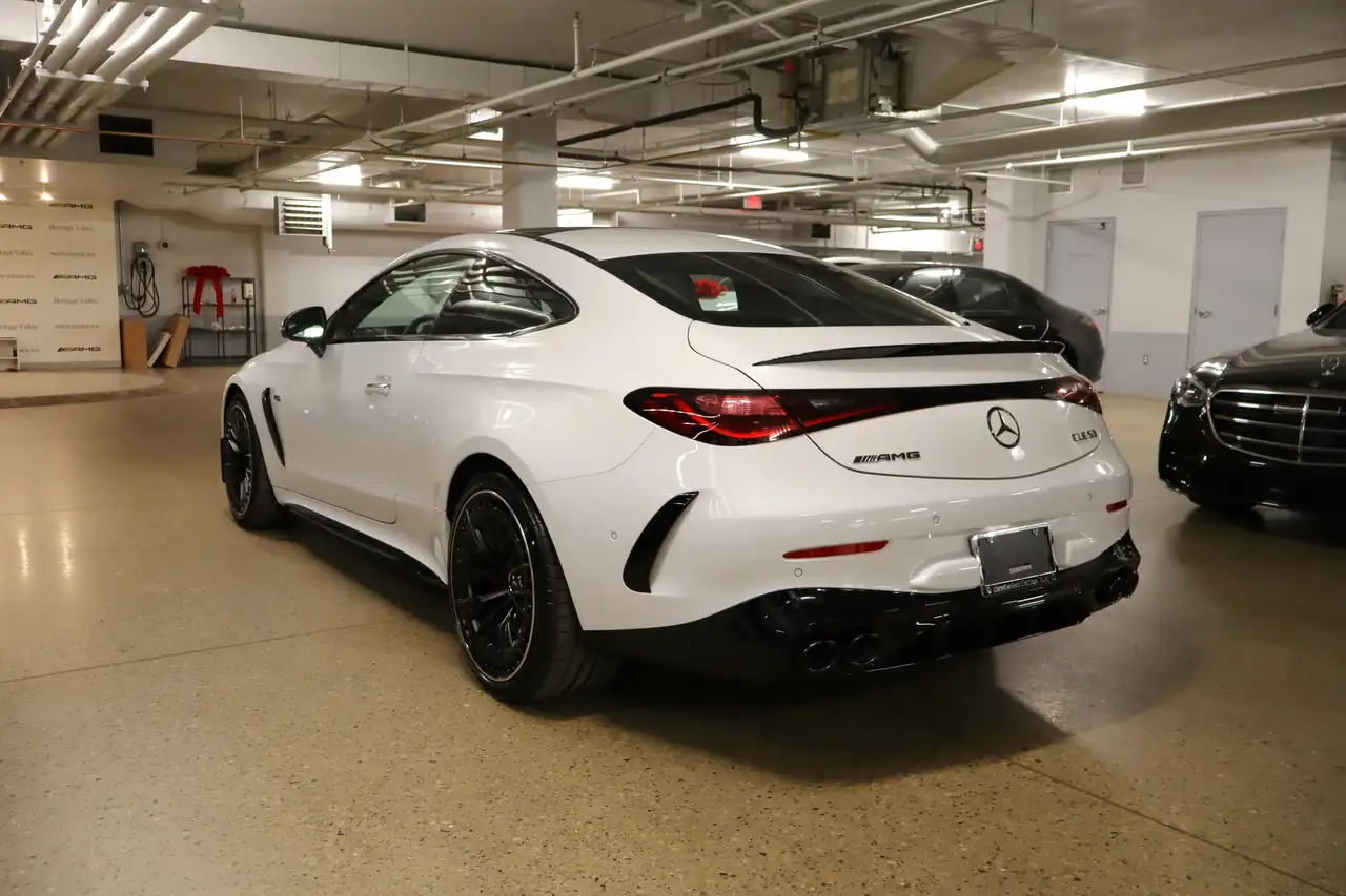 Mercedes-Benz CLE снимка Mercedes-Benz CLE