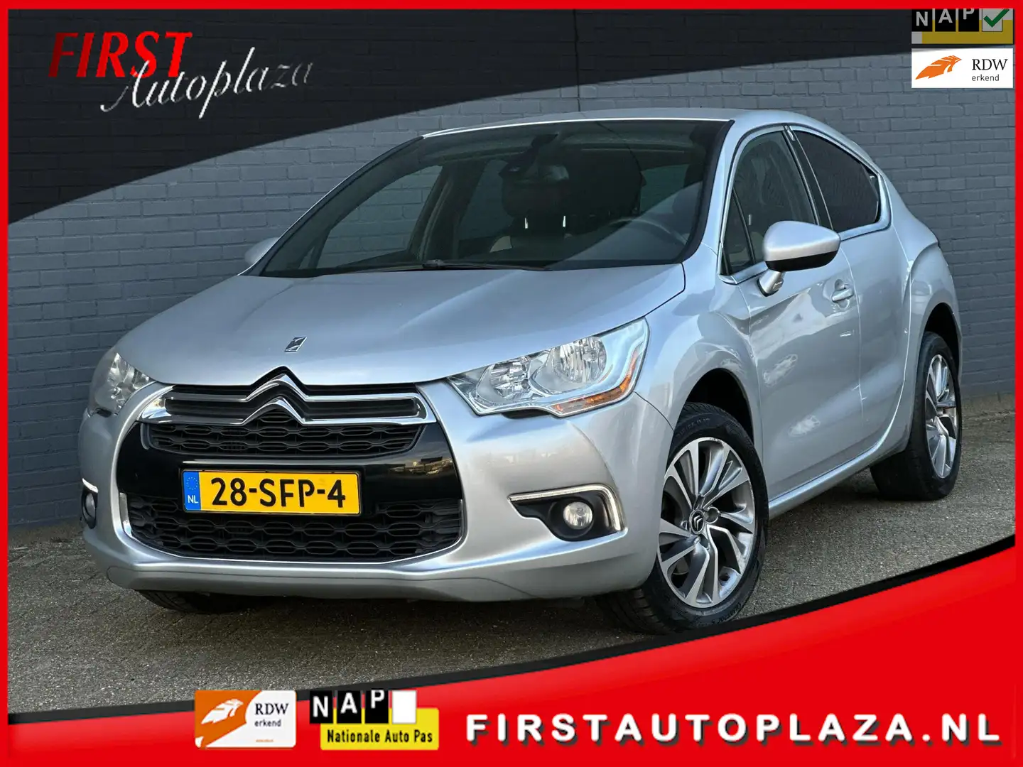 Citroen DS4 1.6 THP So Chic AUTOMAAT NAVI/MASSAGE/CRUISE/LEDER Gris - 1