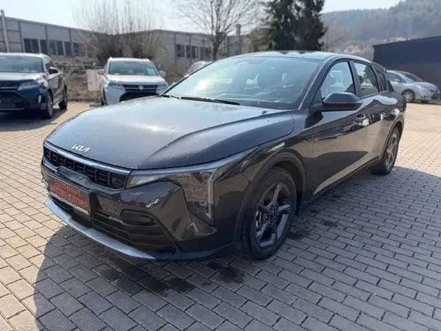 Kia K4