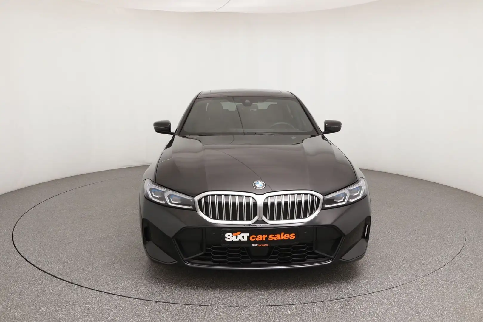BMW 330 d MH M Sport|GSD|LEDer|ParkAss+RFK|HiFi|SHZG Black - 2