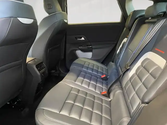 Citroen C5 Aircross view 8