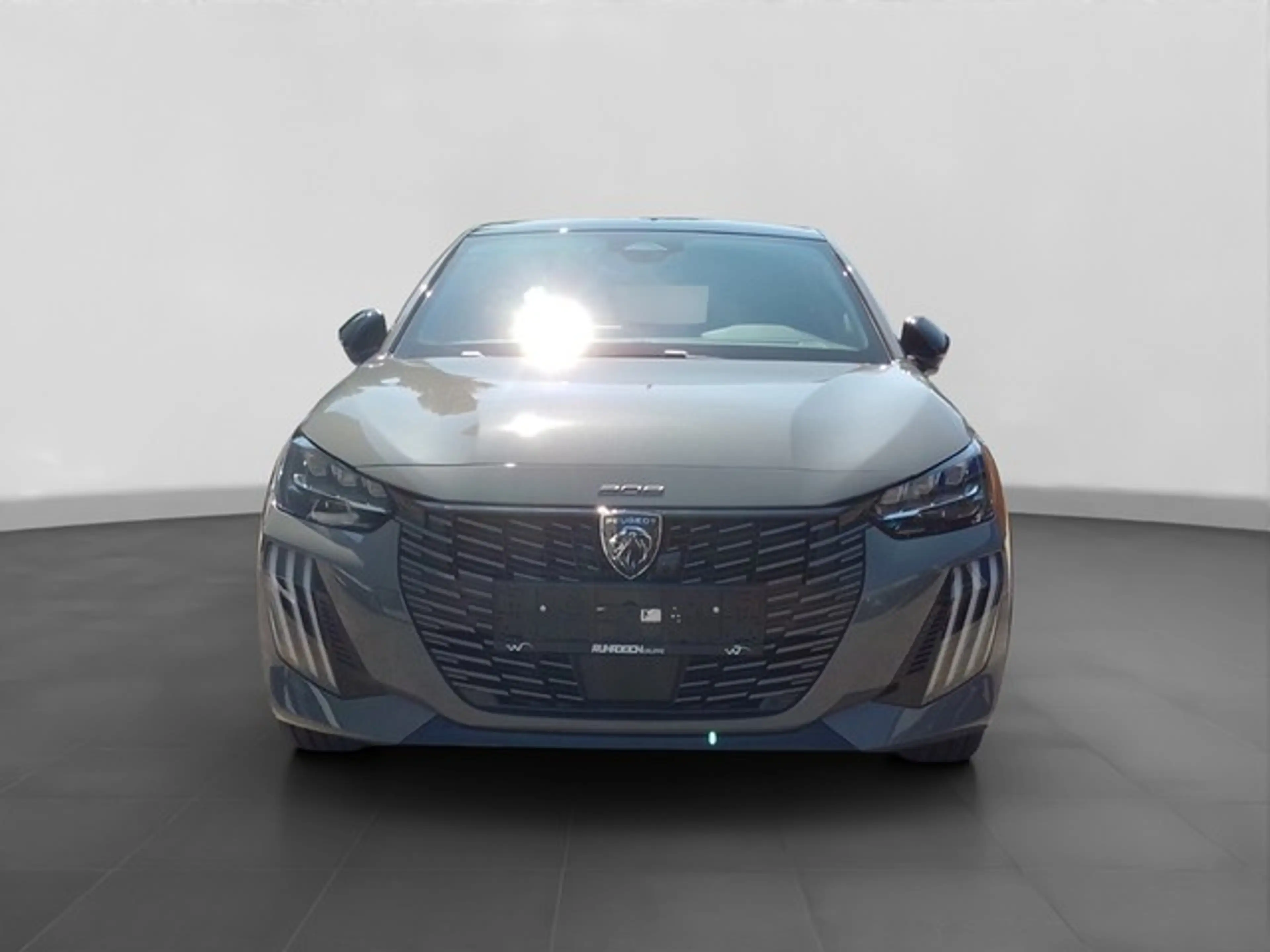 Peugeot e-208 GT Elektromotor 156 — photo 6