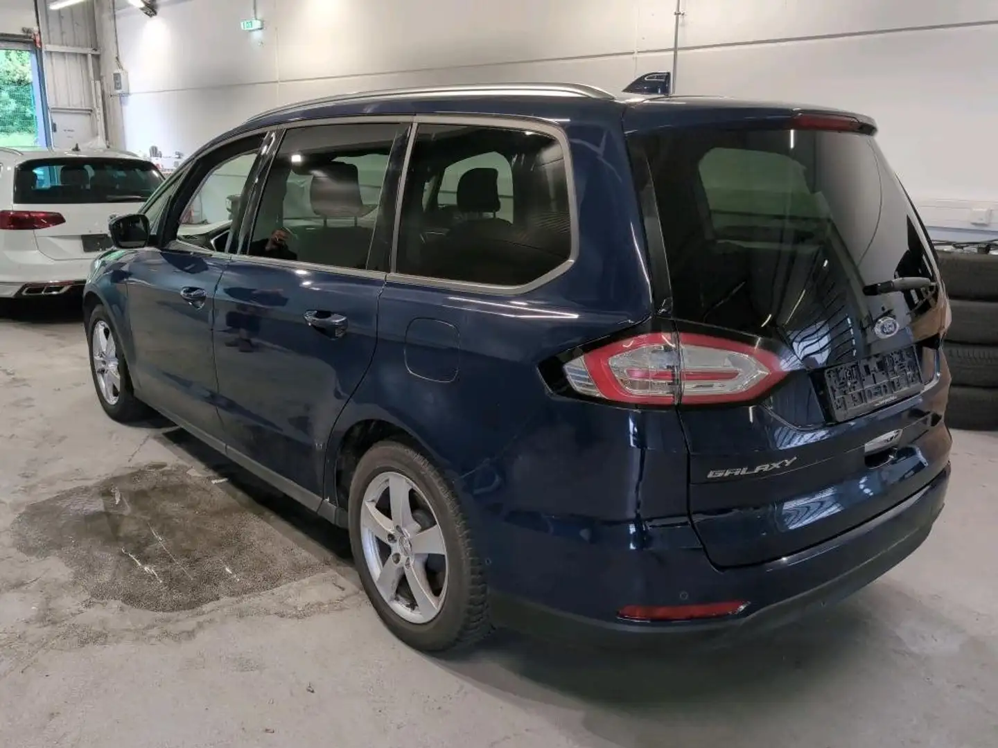 Ford Galaxy 2.0 EcoBlue SCR Titanium,*7-Sitze, ACC, Kamera,AHK Albastru - 2