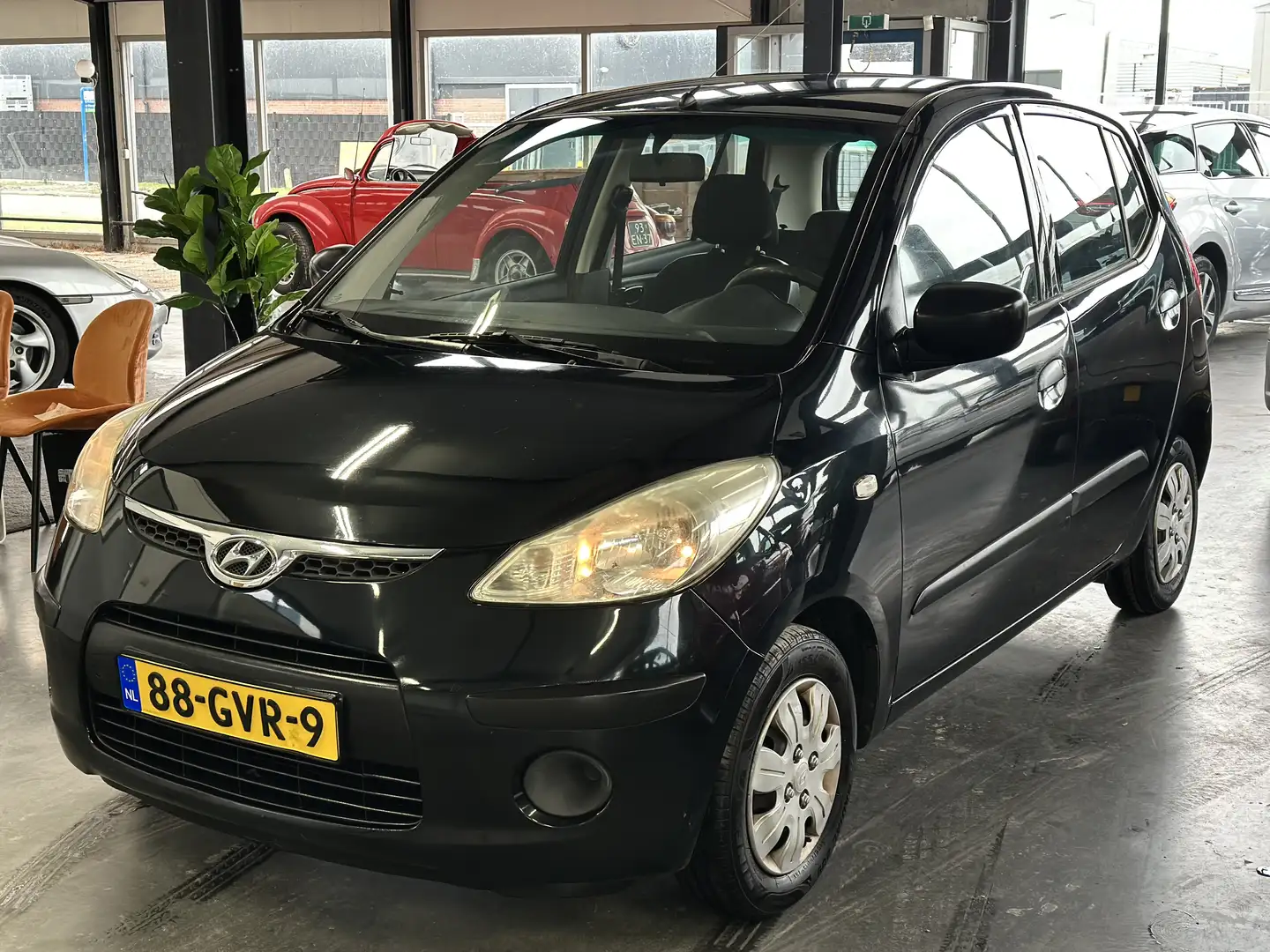 Hyundai i10 1.1 Active elektrische ramen/ NAP-APK/ AUX Zwart - 2