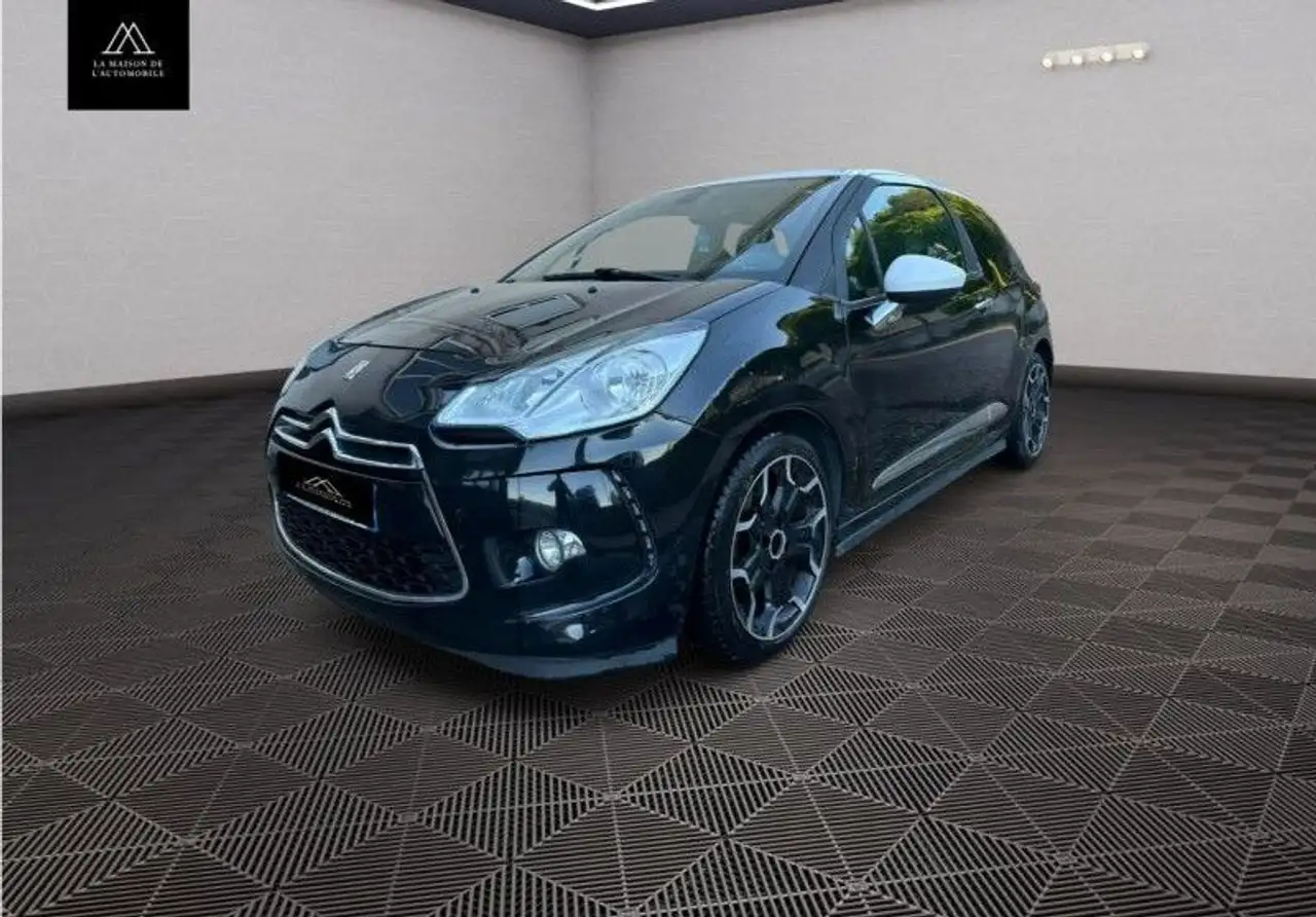 Citroen DS3 E-HDI 90CH SO CHIC