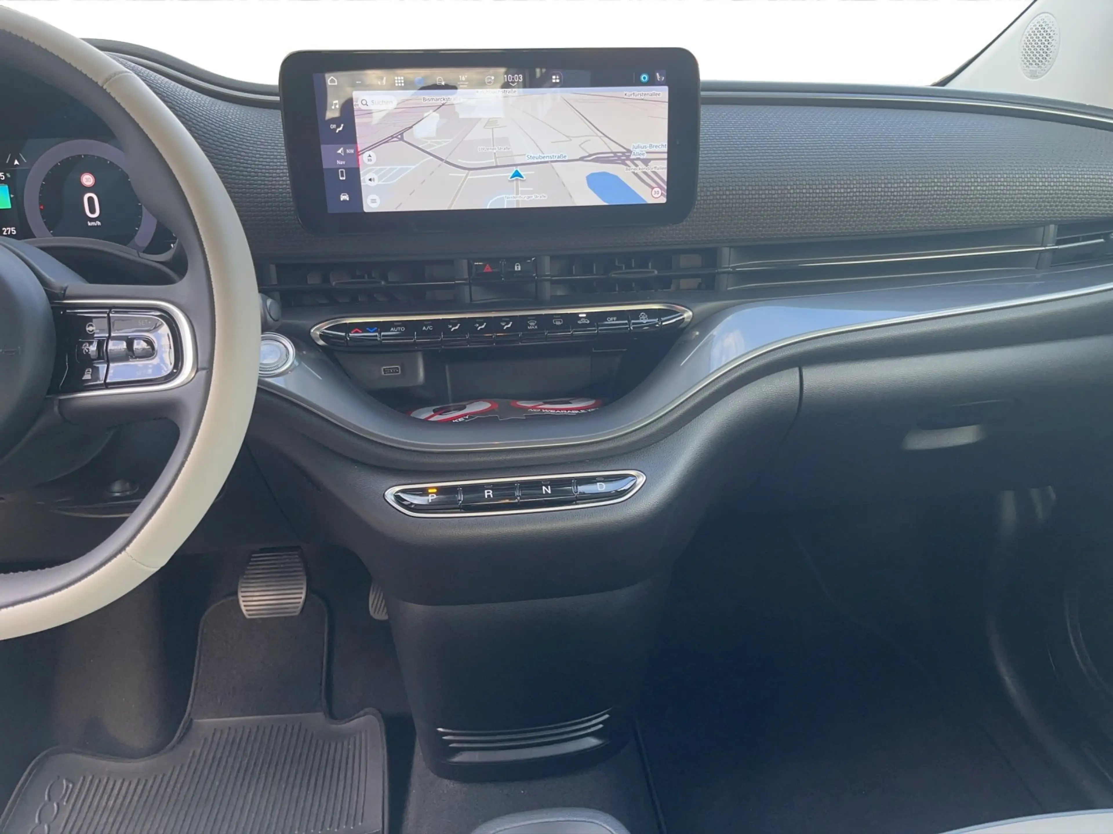 Fiat 500e 500 e Cabrio La Prima 42kWh Navi+RFK+SHZ+LED+LM — photo 15