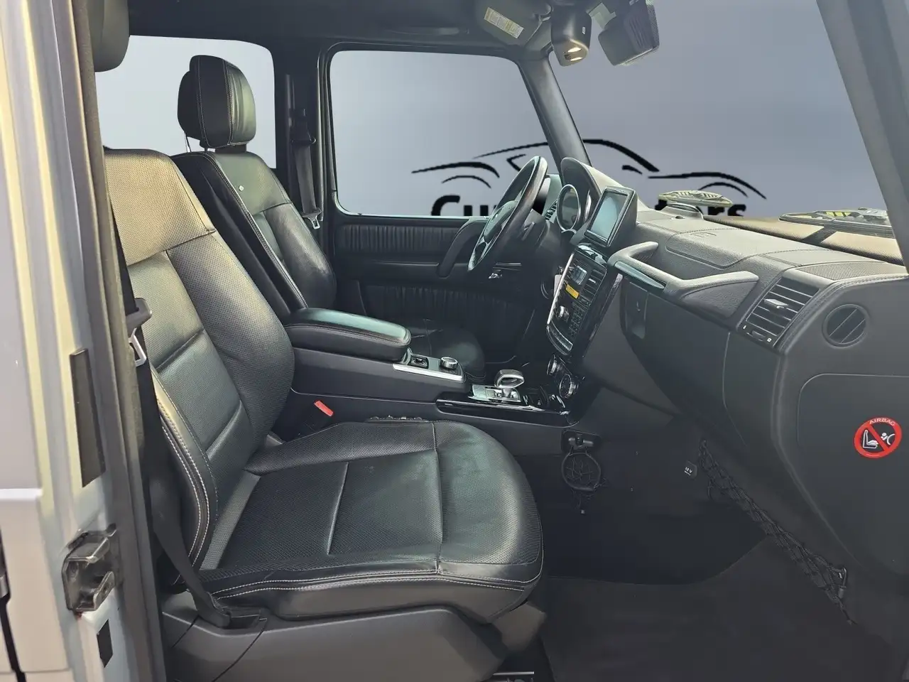 Mercedes-Benz G-Class снимка Mercedes-Benz G-Class