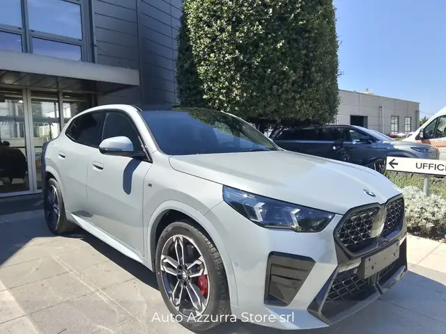 BMW X2 view 3